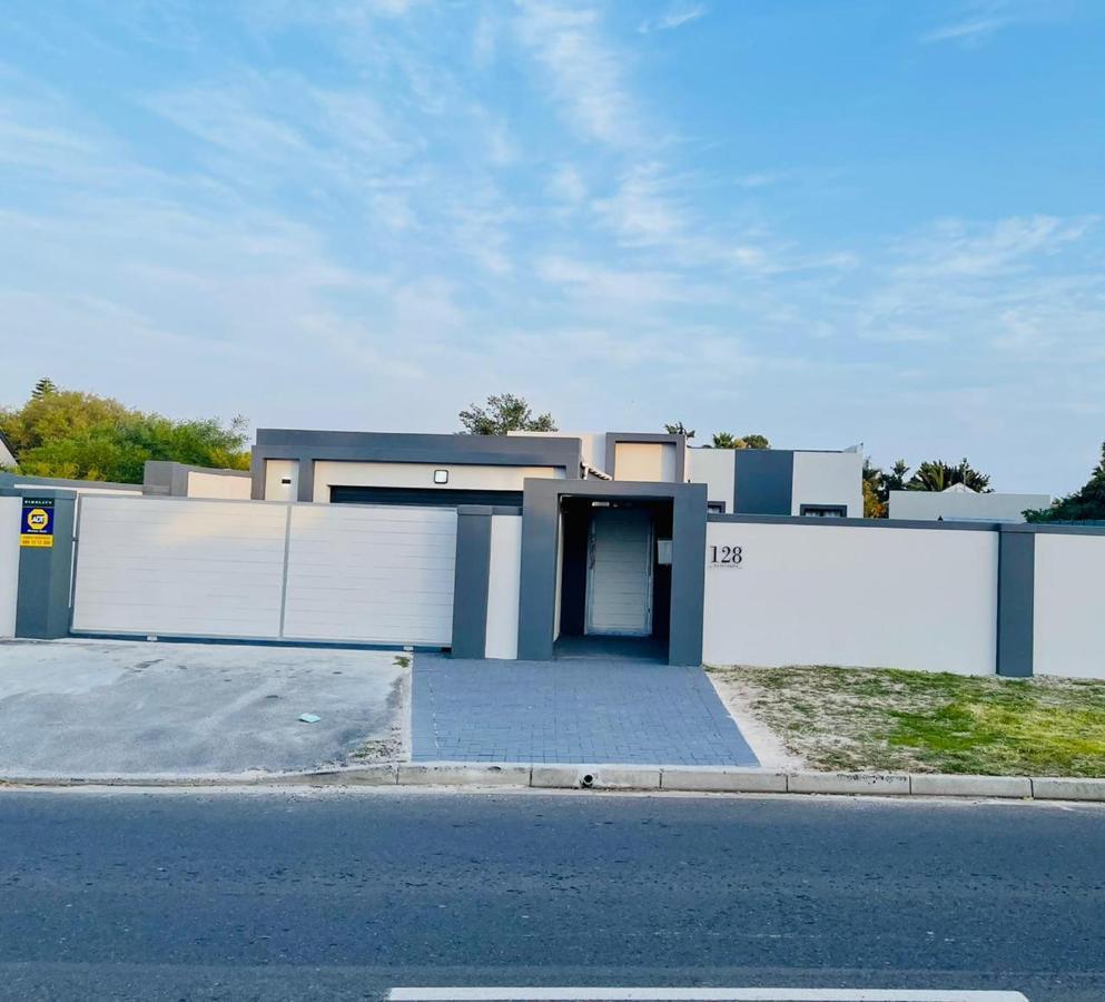 Cozier Glitz Villa Kaapstad Buitenkant foto