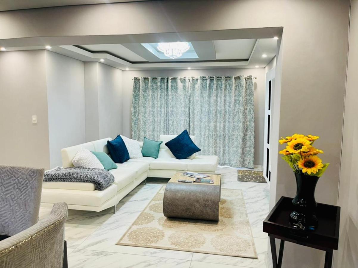 Cozier Glitz Villa Kaapstad Buitenkant foto