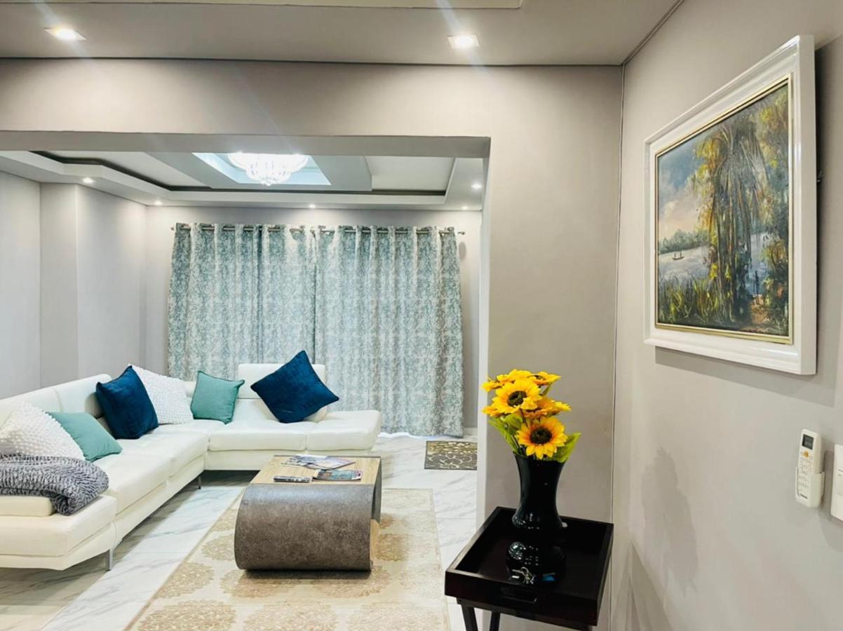 Cozier Glitz Villa Kaapstad Buitenkant foto