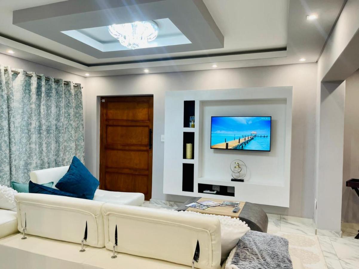 Cozier Glitz Villa Kaapstad Buitenkant foto