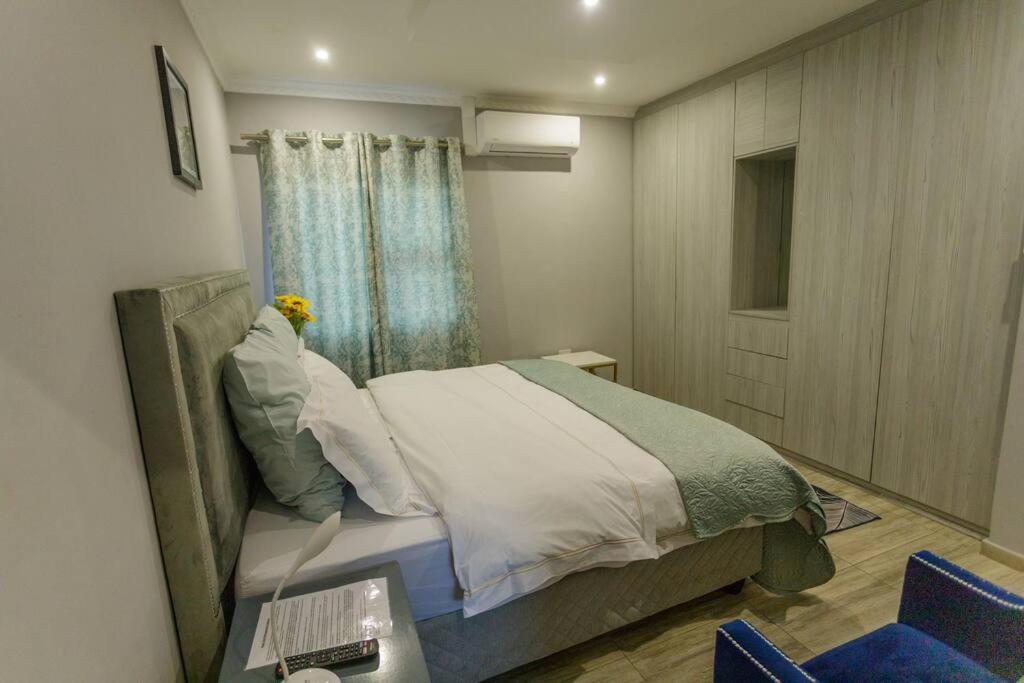 Cozier Glitz Villa Kaapstad Buitenkant foto