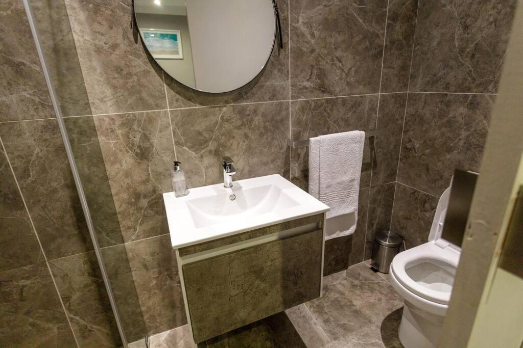 Cozier Glitz Villa Kaapstad Buitenkant foto
