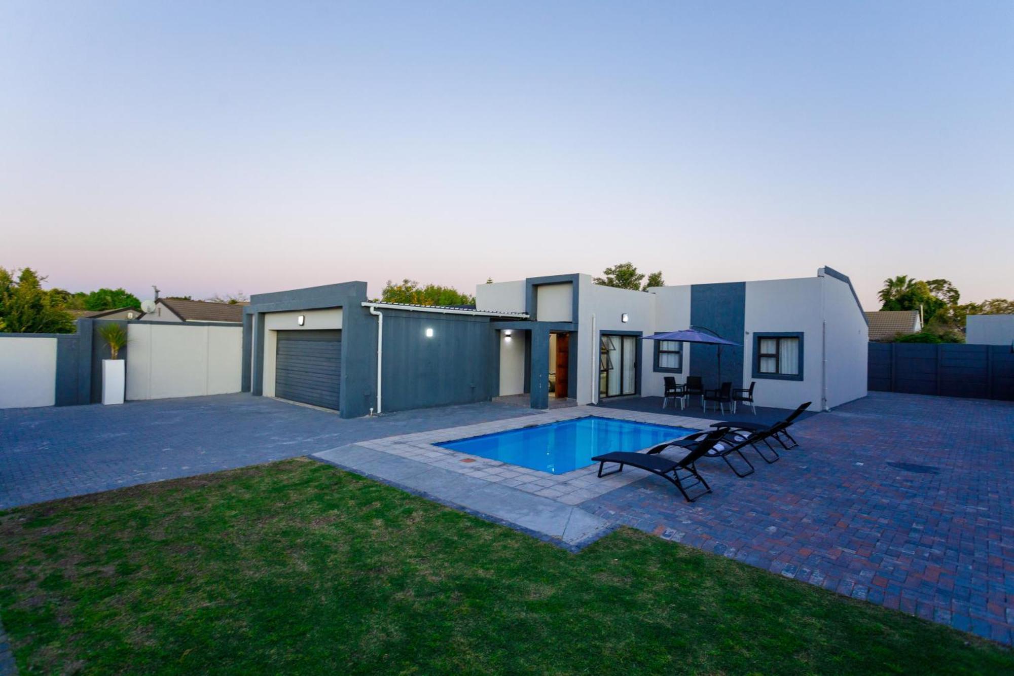 Cozier Glitz Villa Kaapstad Buitenkant foto
